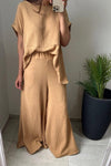 Women's Casual Round-neck Solid Color Cotton and Linen Two-piece Suit