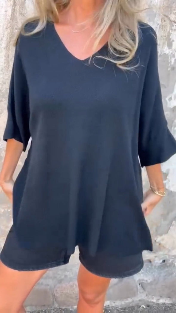 V-neck Mid-sleeve Shirt